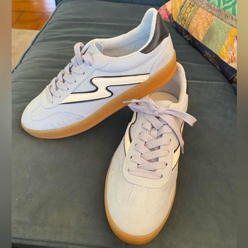 Madden girl new blue sneakers size 8.5